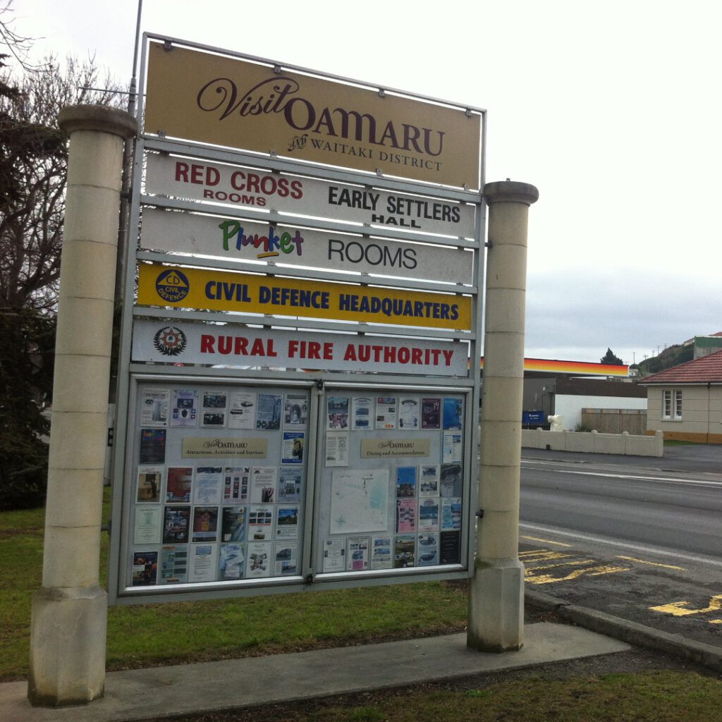 Waitaki Development Visit Oamaru tourism highway road signage